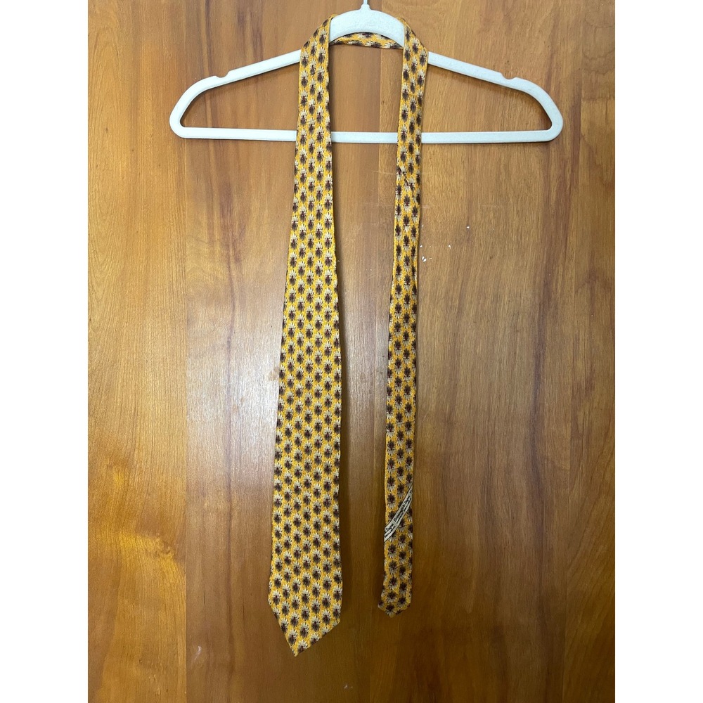 Vintage Zegna‎ Disegno Esclusivo Silk Necktie Handmade, 4" Blade Concert Office